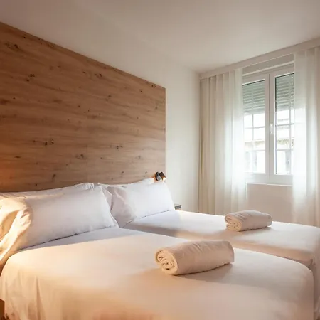 Plaza Obradoiro Express By Bossh! Hotels Santiago de Compostela Exterior photo